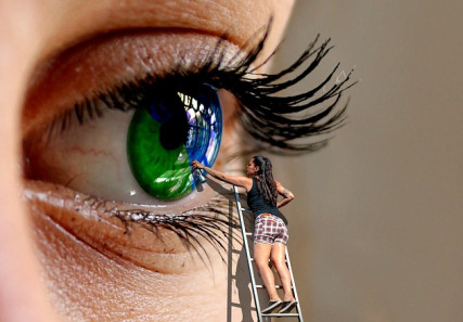 eye-color-change-2852261_640.jpg.jpg