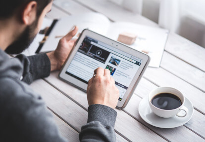 reading-tablet-791049_1280.jpg